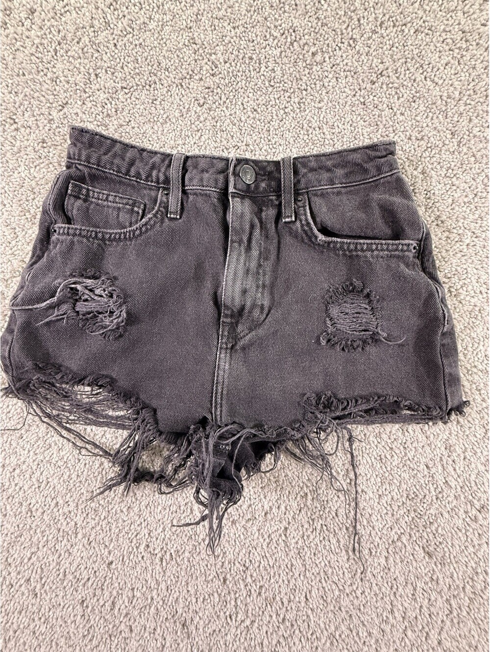 Forever 21 Black Jean Shorts Size 26